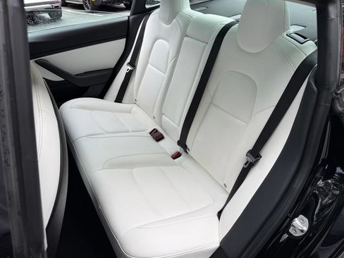 Used 2020 Tesla Model 3 Standard Range Plus RWD image 30