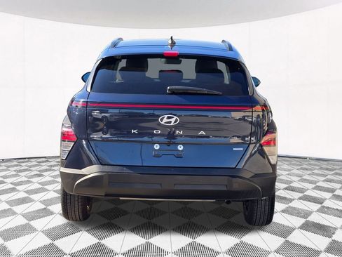 Certified 2025 Hyundai Kona SEL image 19