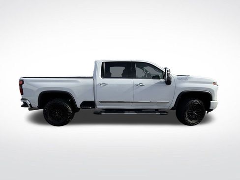 Used 2024 Chevrolet Silverado 3500 High Country w/ Technology Package image 9