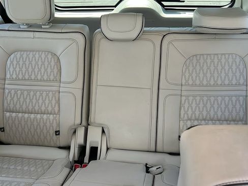 Certified 2022 Lincoln Navigator L Black Label image 13