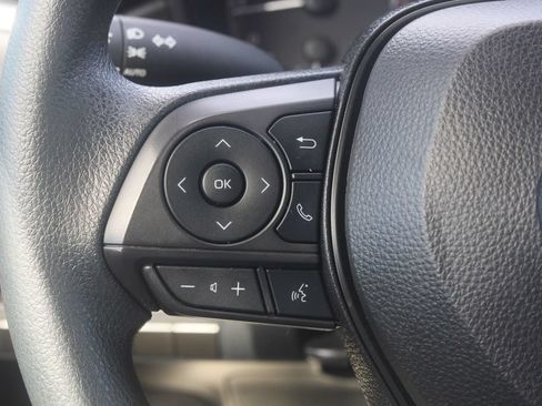 Used 2024 Toyota Corolla LE FWD image 6