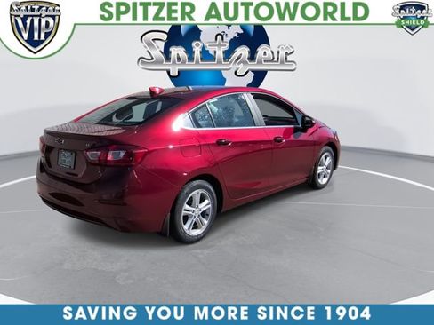 Used 2017 Chevrolet Cruze LT w/ Convenience Package image 9