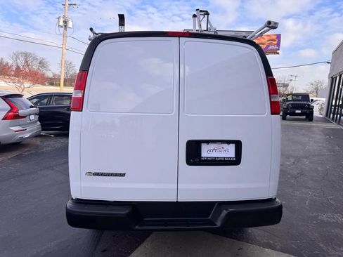 Used 2021 Chevrolet Express 2500 w/ Communications Package image 4