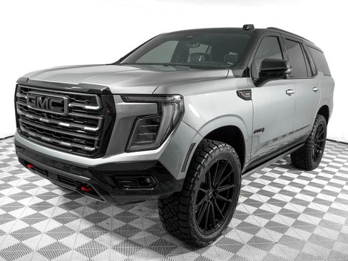 Used 2026 GMC Yukon AT4 Ultimate AWD/4WD image 8