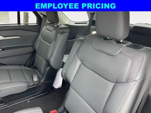 New 2026 Ford Explorer Active w/ Active Comfort Package AWD/4WD image 13