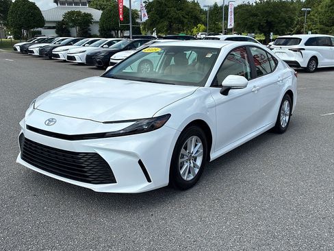 Certified 2025 Toyota Camry LE w/ Convenience Package FWD image 7