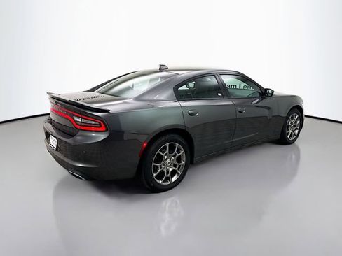 Used 2017 Dodge Charger SXT w/ AWD Premium Group image 7