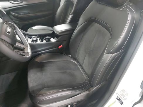 Used 2023 Jeep Grand Cherokee L Laredo AWD/4WD image 17