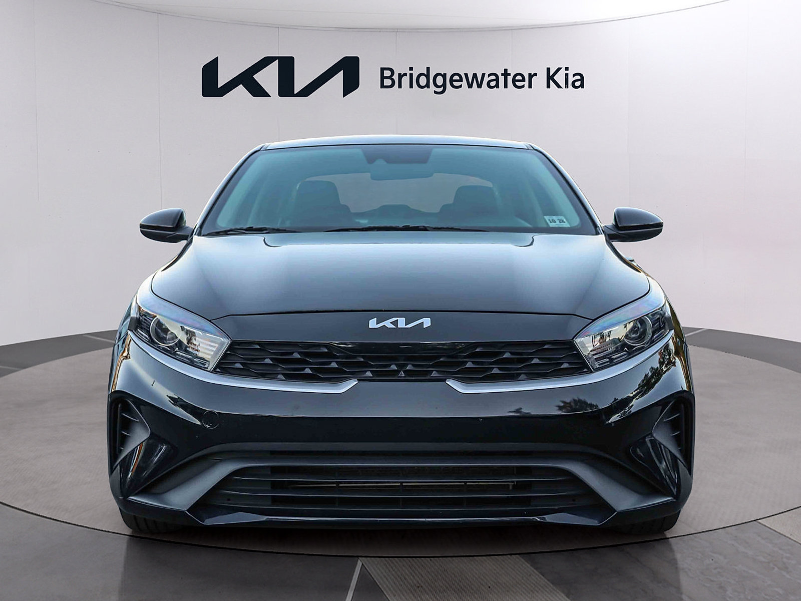 Certified 2023 Kia Forte LXS FWD image 2