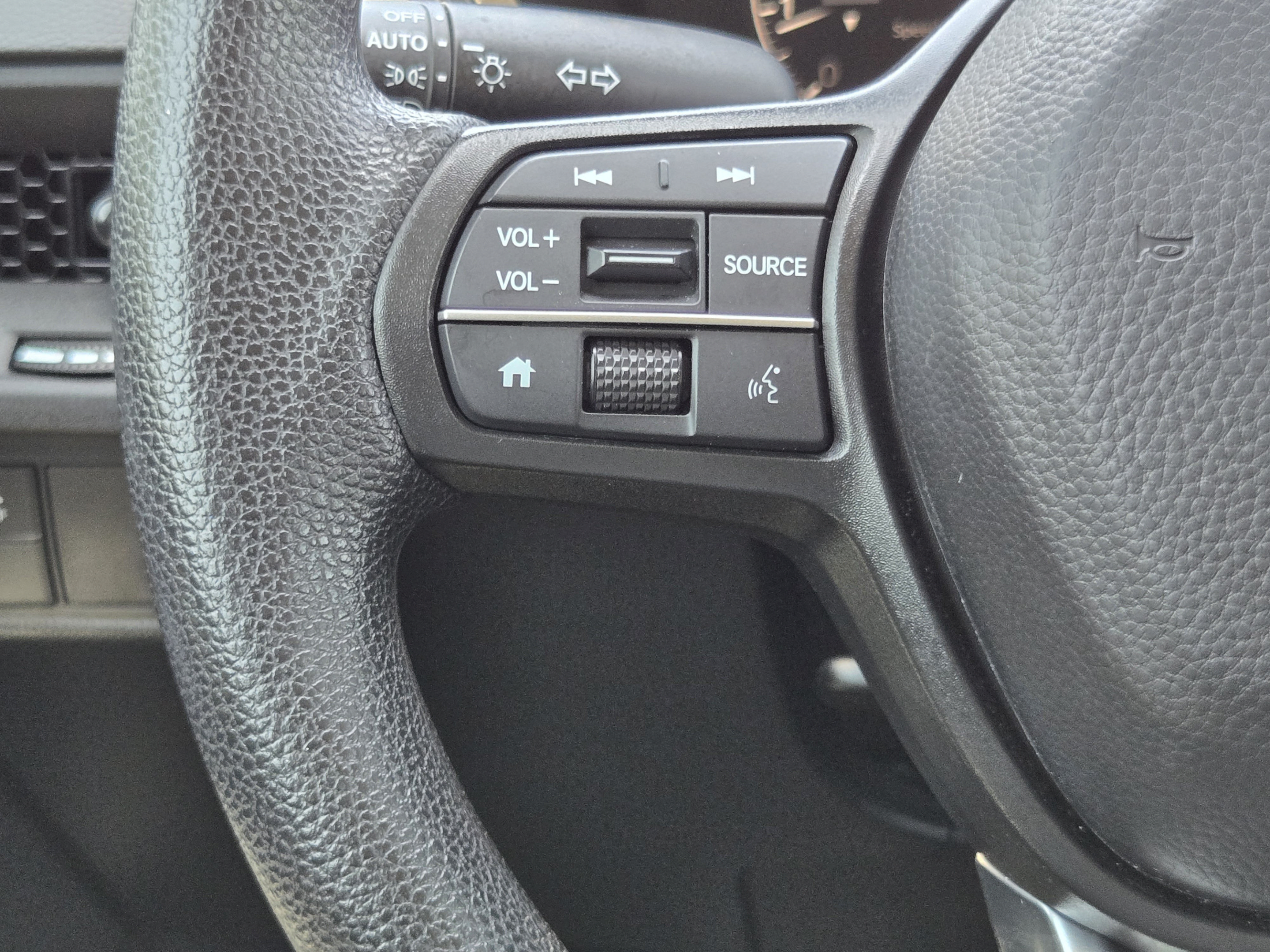 Used 2023 Honda CR-V EX image 26