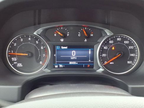 Used 2023 GMC Acadia SLE w/ Driver Convenience Package image 27