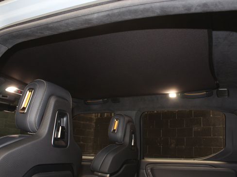 Used 2022 Rivian R1T Adventure AWD/4WD image 39