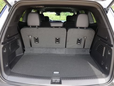 New 2026 Buick Enclave Preferred FWD image 11