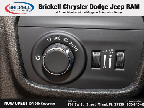 Used 2025 Jeep Grand Cherokee L Altitude image 29