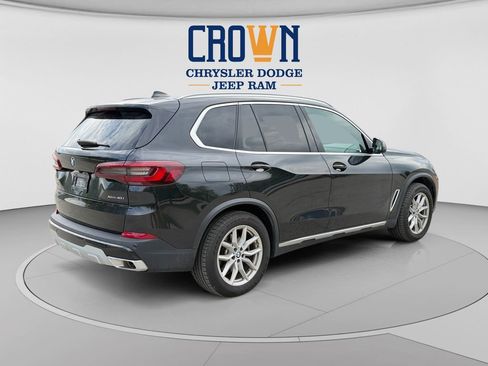 Used 2023 BMW X5 xDrive40i AWD/4WD image 3
