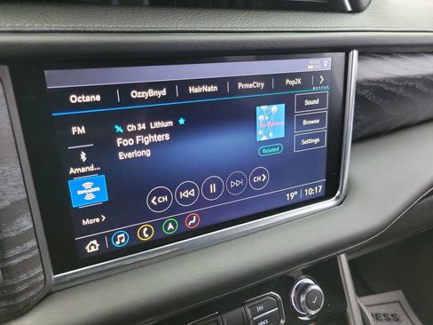 Used 2021 GMC Yukon Denali w/ Denali Premium Package image 15