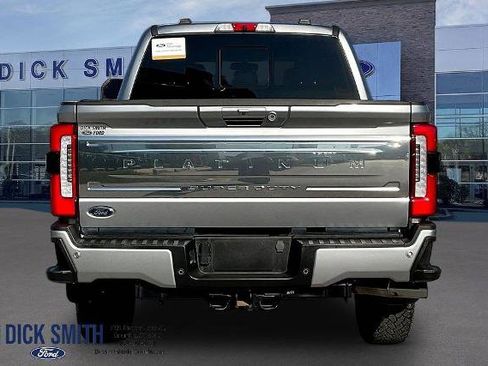 Certified 2024 Ford F250 Platinum w/ FX4 Off-Road Package image 5