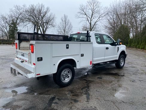 Used 2019 Ford F350 XL w/ XL Value Package image 5