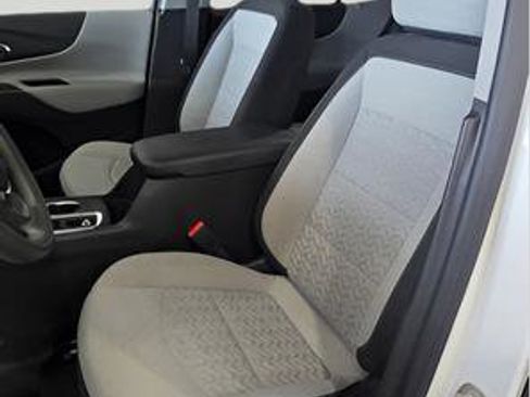 Used 2023 Chevrolet Equinox LS w/ LS Convenience Package image 14