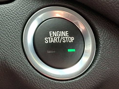 Used 2023 Chevrolet Equinox LT AWD/4WD image 24