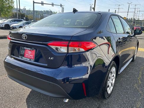 New 2026 Toyota Corolla LE FWD image 5