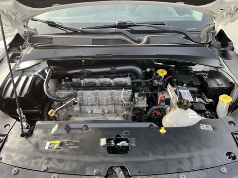 Used 2018 Jeep Compass Sport image 19