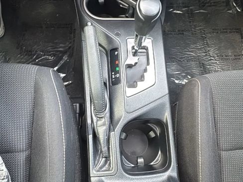 Used 2016 Toyota RAV4 XLE AWD/4WD image 26