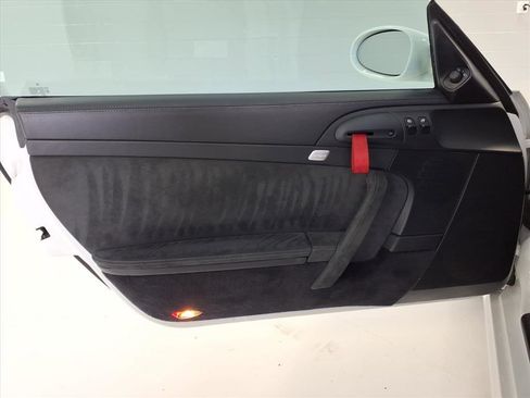 Used 2007 Porsche 911 GT3 image 7