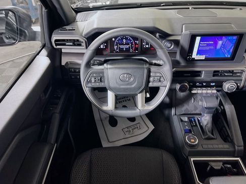 New 2026 Toyota 4Runner SR5 RWD image 18