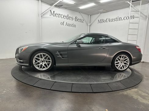 Used 2014 Mercedes-Benz SL 550 image 4