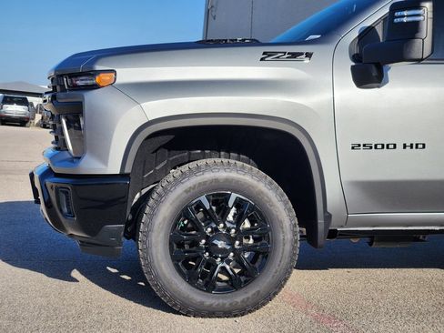 New 2026 Chevrolet Silverado 2500 Custom w/ Custom Value Package AWD/4WD image 5