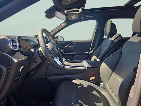New 2026 Mercedes-Benz GLC 300 4MATIC image 15