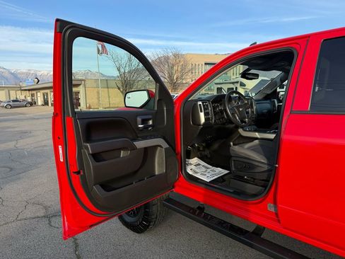 Used 2017 Chevrolet Silverado 1500 LT image 10