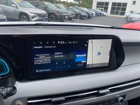 Certified 2025 Hyundai Palisade SEL AWD/4WD image 18