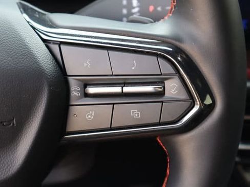 Used 2024 Chevrolet Traverse RS AWD/4WD image 15