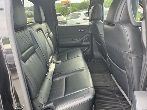 Used 2022 Nissan Frontier Pro-X w/ Pro-X Premium Package RWD image 37