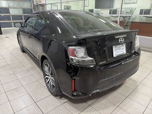 Used 2014 Scion tC image 5