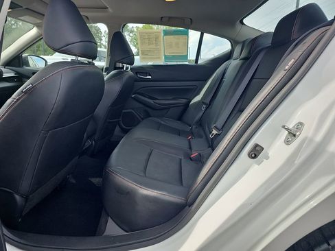 Used 2023 Nissan Altima 2.5 SR w/ SR Premium Package AWD/4WD image 19