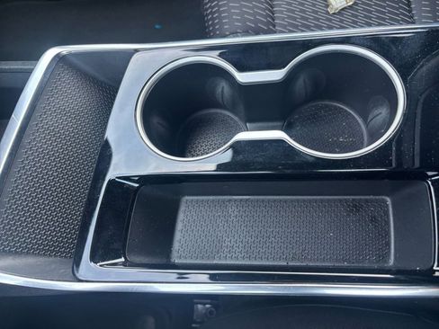 Used 2025 Chevrolet Equinox LT image 39