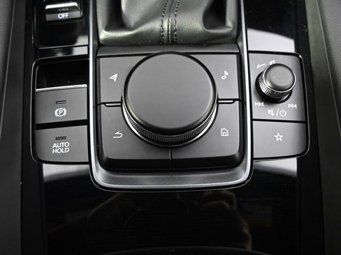 Certified 2025 MAZDA MAZDA3 Carbon image 33