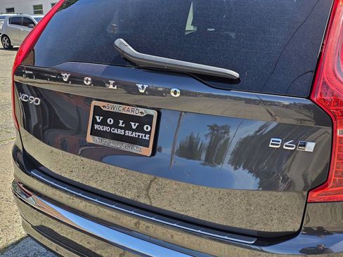 Certified 2023 Volvo XC90 B6 Plus w/ Protection Package Premier AWD/4WD image 16