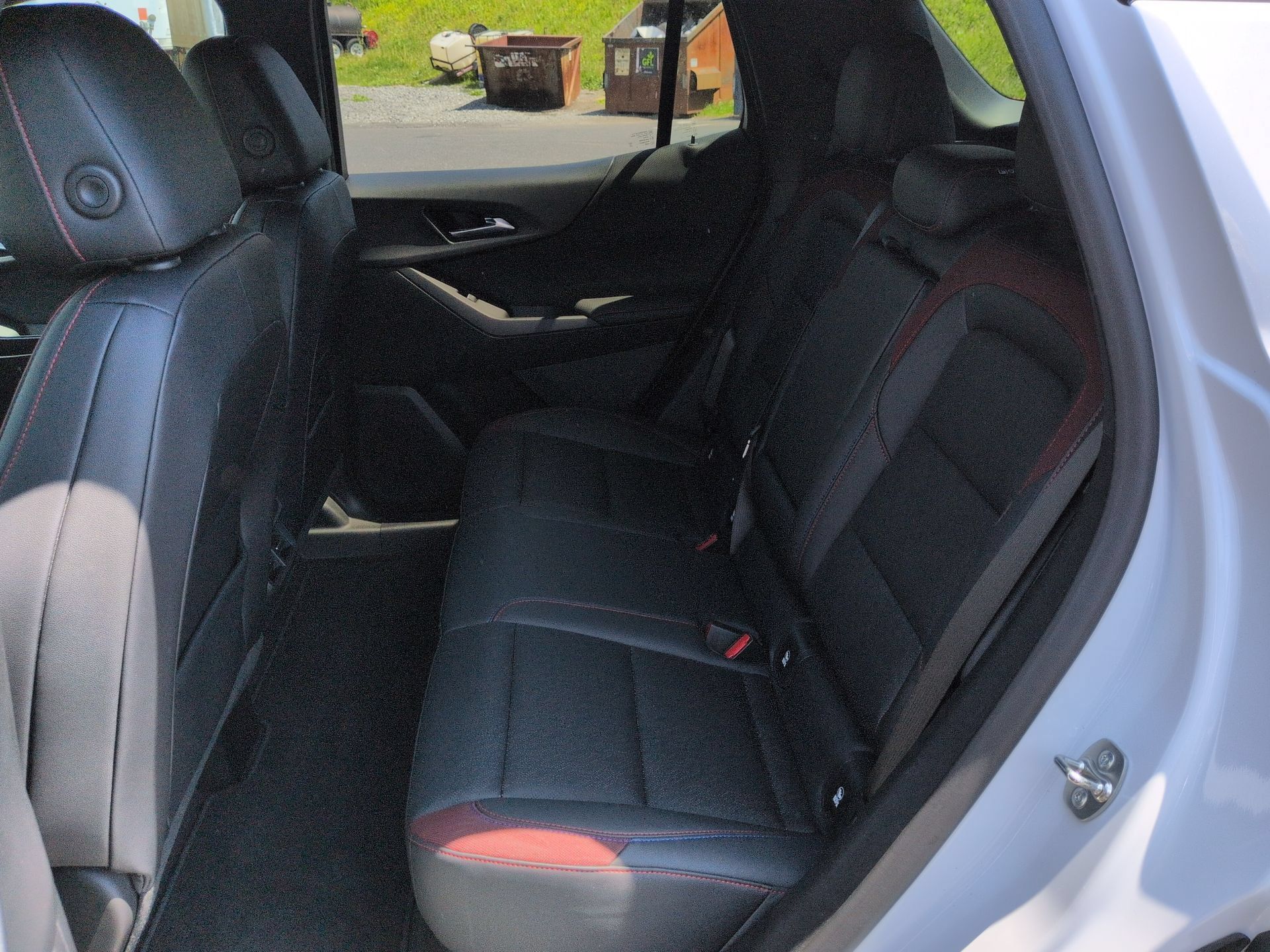 Certified 2025 Chevrolet Equinox RS w/ Safety and Technology Package AWD/4WD image 25