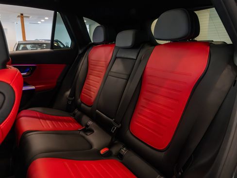 Used 2024 Mercedes-Benz GLC 43 AMG 4MATIC image 22