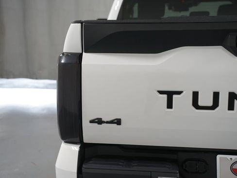 Used 2024 Toyota Tundra SR5 w/ SR5 Convenience Package image 10