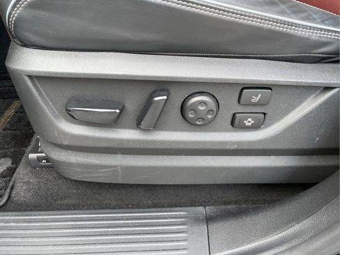Used 2025 INFINITI QX80 Autograph AWD/4WD image 24