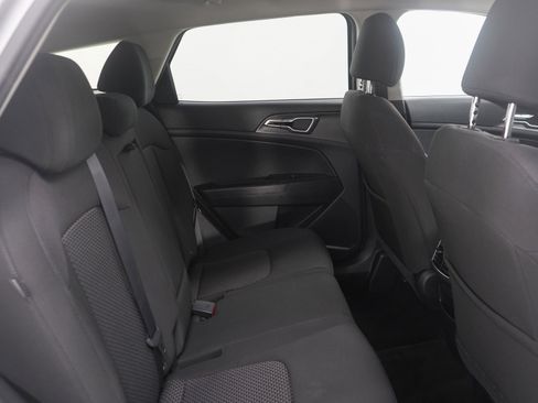 Used 2024 Kia Sportage LX image 13