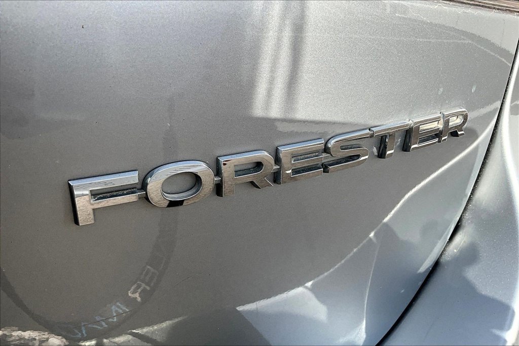 Used 2019 Subaru Forester Premium AWD/4WD image 24