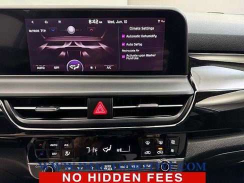 Used 2024 Kia Seltos X-Line AWD/4WD image 29