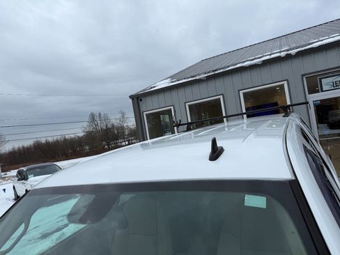 Used 2013 GMC Sierra 2500 Denali w/ Suspension Package, Off-Road image 6