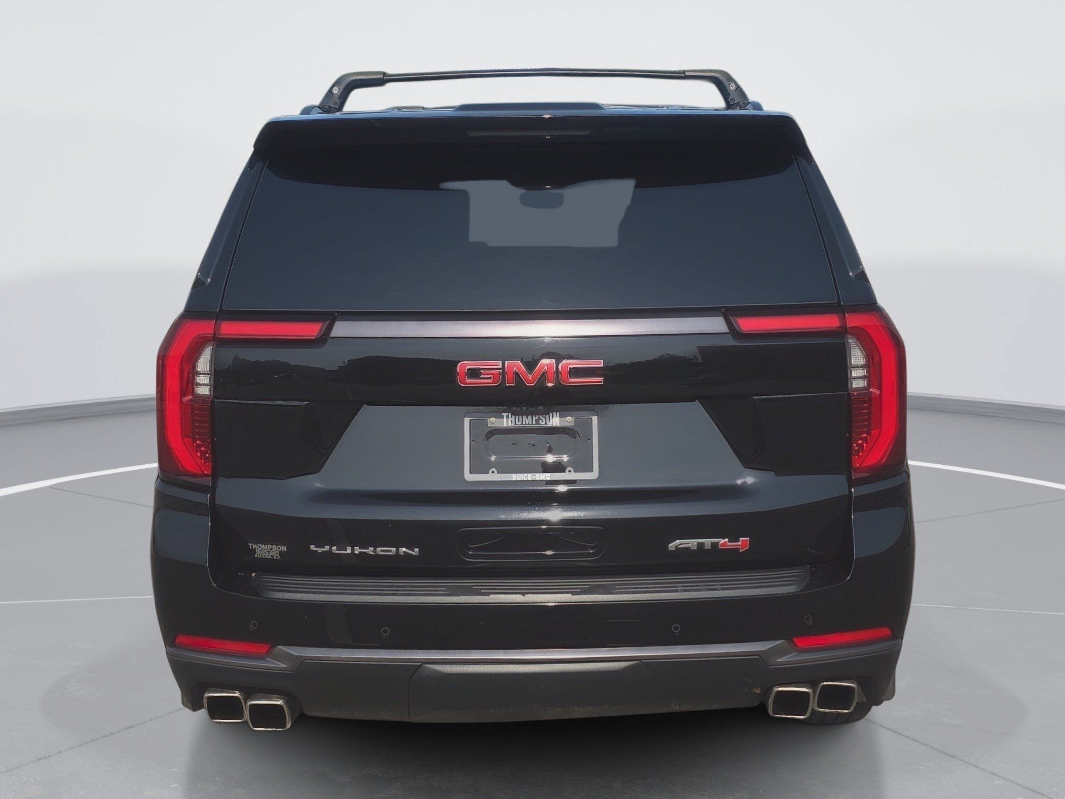 Used 2025 GMC Yukon AT4 Ultimate w/ LPO, Floor Liner Package AWD/4WD image 4